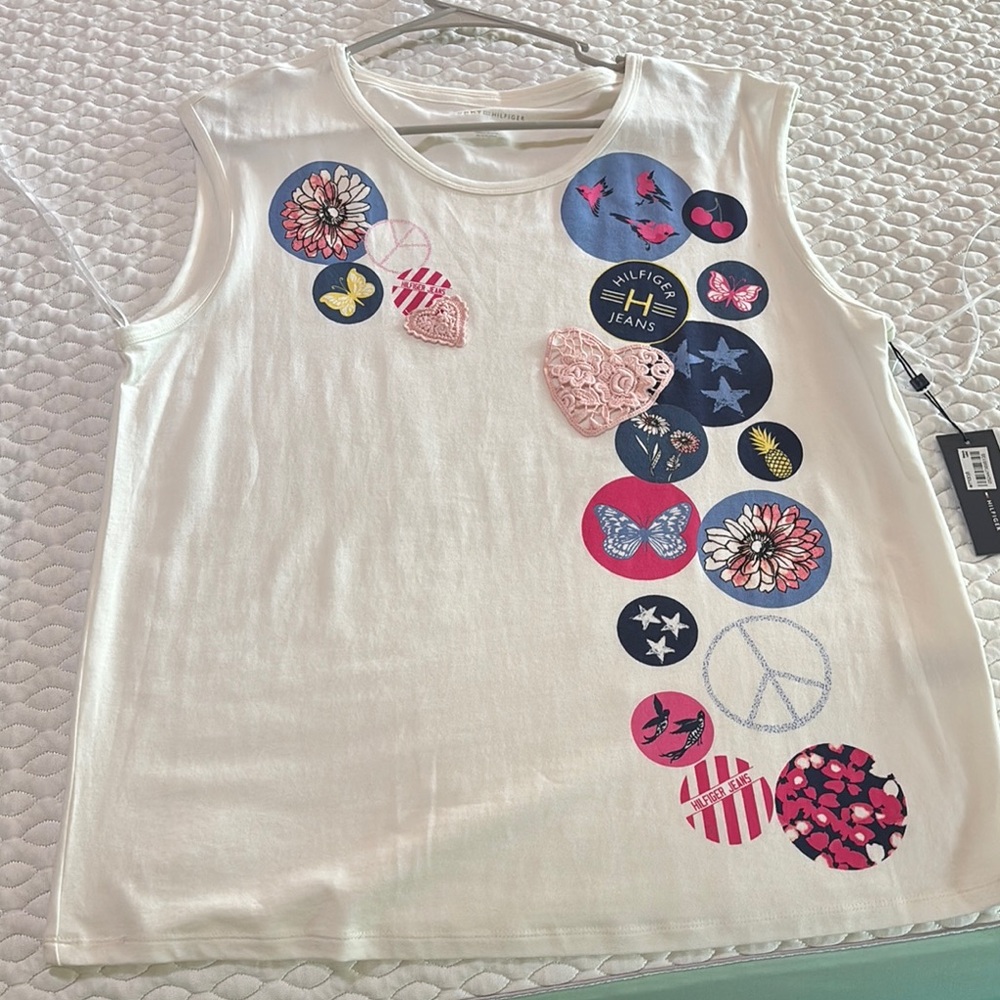 Tommy Hilfiger Women White Graphic Tank Top